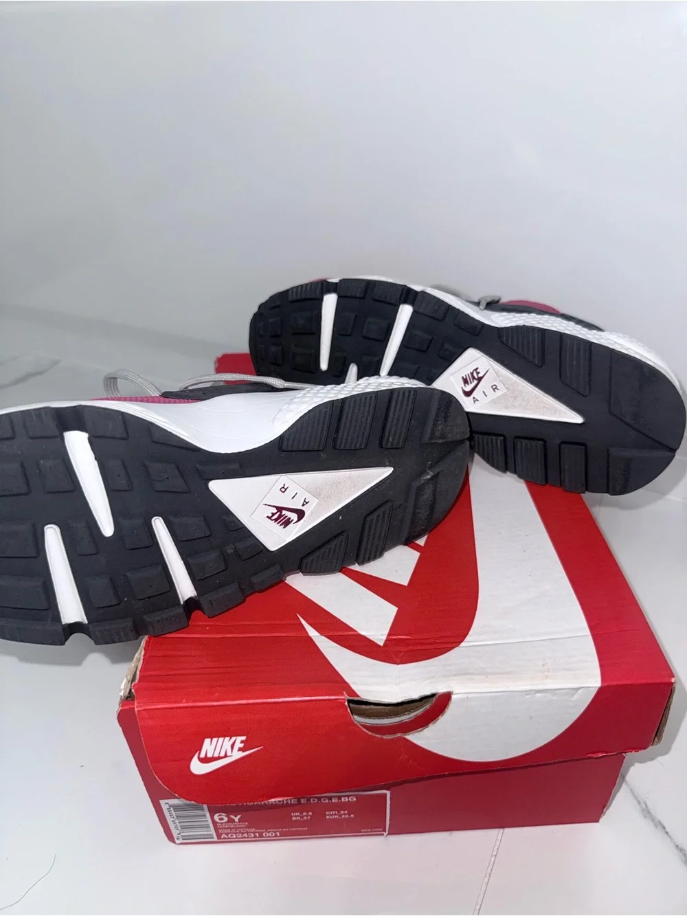 Nike Kids Two-Tone Pink & Magenta Athletic Sneakers
